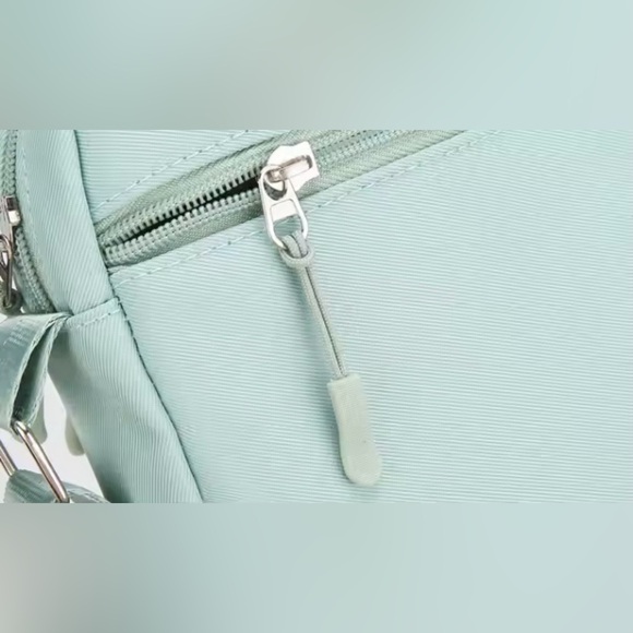 Snoopy Green Crossbody Bag - Picture 7 of 10